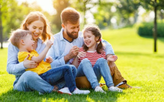 С Днем семьи 2022: поздравления открытками, стихами и прозой