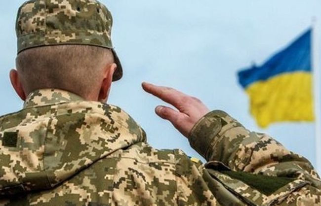 За мобилизованными не будет сохраняться средняя зарплата: в «Слуге народа» пояснили, почему приняли закон Третьяковой