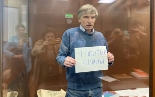 В РФ приговорили депутата Алексея Горинова к 7 годам колонии за то, что он назвал войну войной