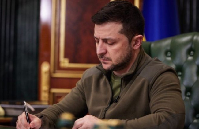 Зеленський звільнив послів у Угорщині, Чехії, Норвегії та Індії