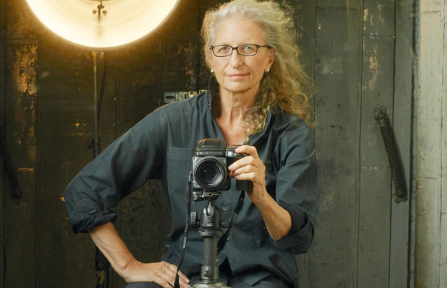 В Киеве заметили известного фотографа Энни Лейбовиц: фото