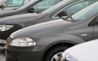 В Украине продажи новых коммерческих автомобилей снизились в три раза
