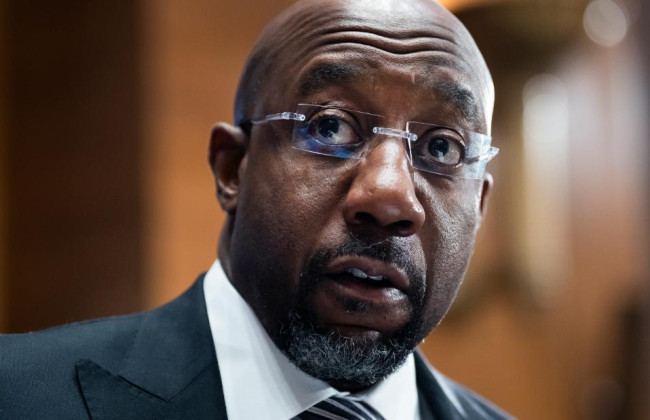 Нашелся двойник Дениса Шмыгаля в США, фото