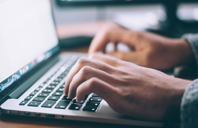 В РФ активиста оштрафовали по статье о дискредитации армии из-за кавычек в слове «спецоперация»