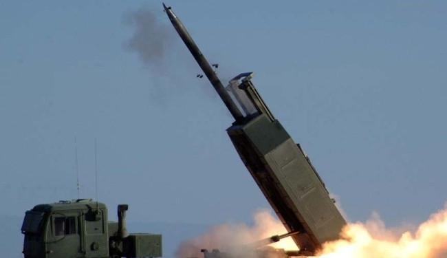 Украине надо разрешить наносить удары по военным объектам в РФ и Беларуси, — советник Конгресса