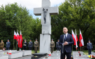 Дуда сказал, что Зеленский предлагает предоставить полякам особый статус в Украине