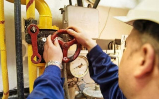 На Оболоні в Києві сталося пошкодження тепломережі