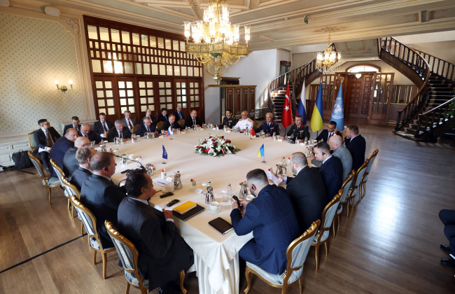 «Зерновые» переговоры в Стамбуле закончились договоренностью о создании координационного центра – Reuters