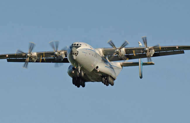 В Беларуси заметили самый большой в мире транспортный самолет Ан-22 «Антей»