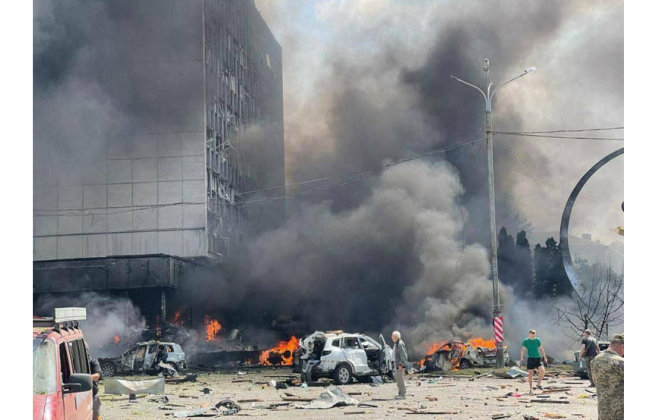 Ракетный удар по Виннице: есть информация о раненых и погибших, фото и видео