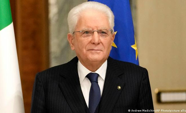 Президент Италии не принял отставку Марио Драги