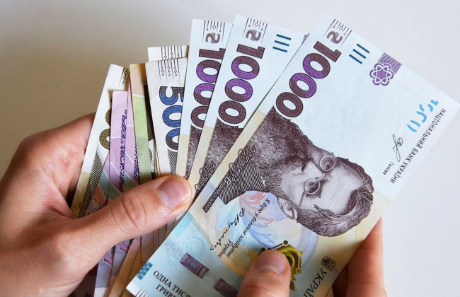 Додаткові 9 тисяч гривень: деякі пенсіонери можуть отримати 13-ту пенсію