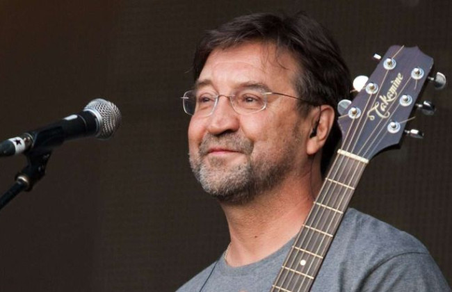 Дело лидера ДДТ Юрия Шевчука вновь зарегистрировали в российском суде