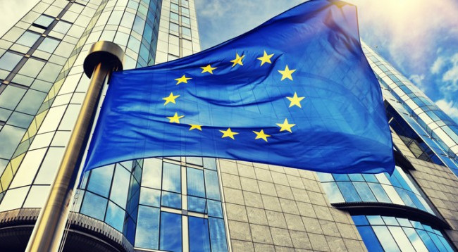 Еврокомиссия вынесла на рассмотрение стран ЕС проект 7-го пакета санкций против РФ