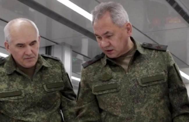 Росія готує новий етап наступальних дій: у розвідці прокоментували «інспекцію» російських військ за участі Шойгу