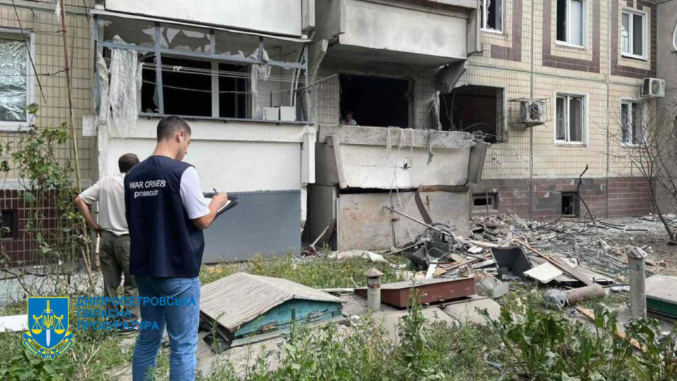 Погибшие и раненые в результате обстрелов жилых кварталов Никополя: начато расследование