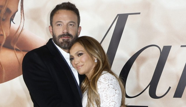 Дженнифер Лопес вышла замуж за Бена Аффлека