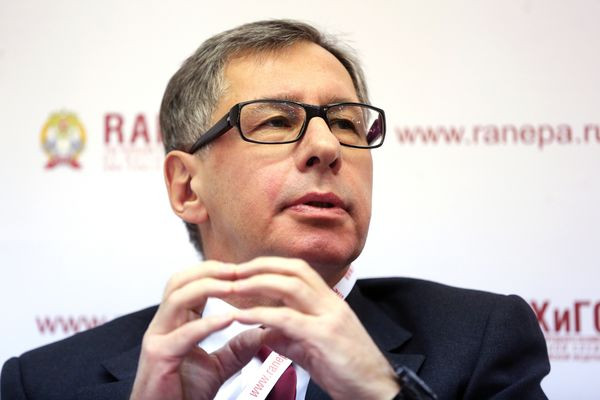 Суд у Лондоні дозволив російському мільярдеру Авену витрачати гроші із заморожених рахунків на «основні потреби»