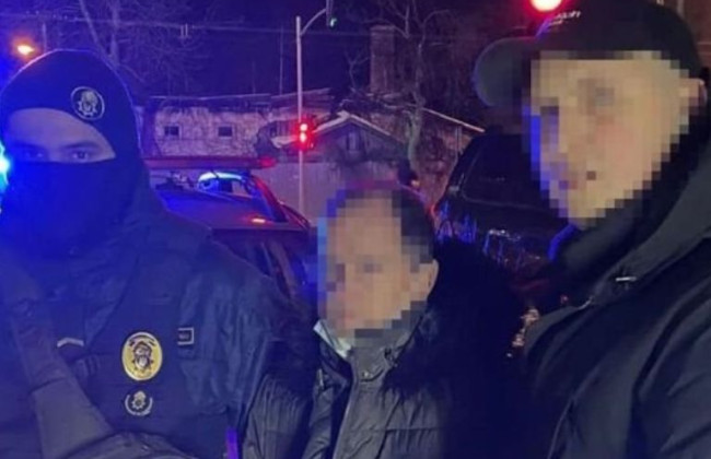 Затримали небезпечного чоловіка, який підозрюються у розбещенні дітей: фото