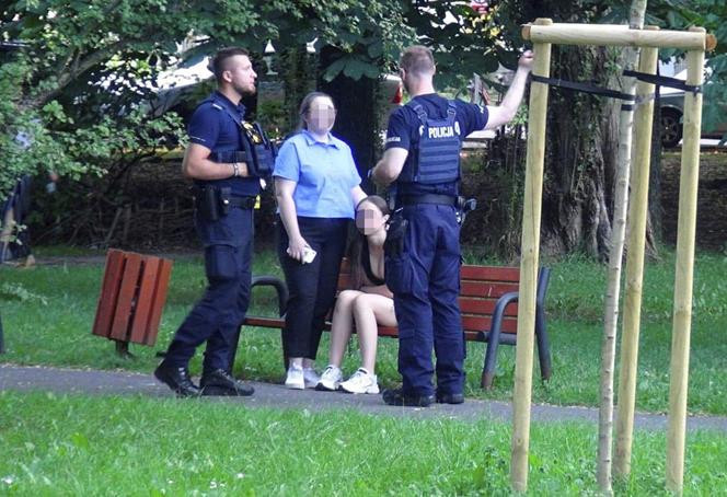 У Варшаві українок у парку побила група підлітків