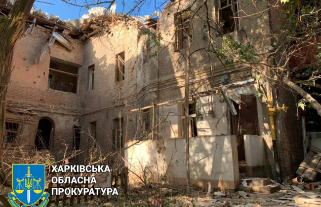 Ворожий снаряд влучив у двоповерховий житловий будинок: розпочато розслідування обстрілу Харкова