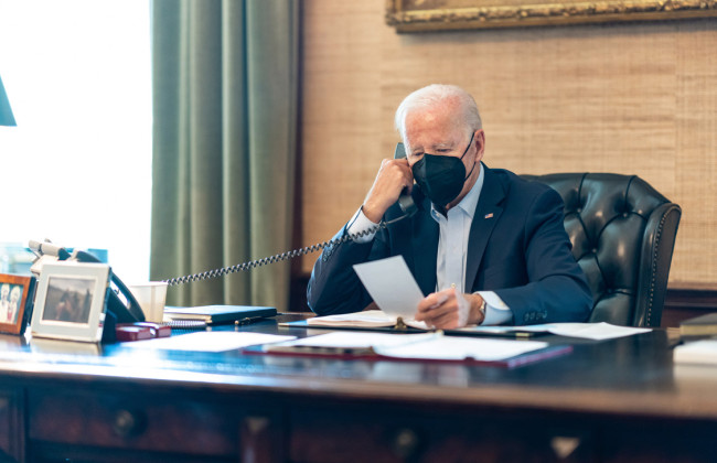 Врач рассказал о состоянии Байдена, который болеет COVID