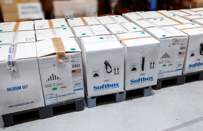 Украина получила от США почти полмиллиона доз вакцины от COVID-19