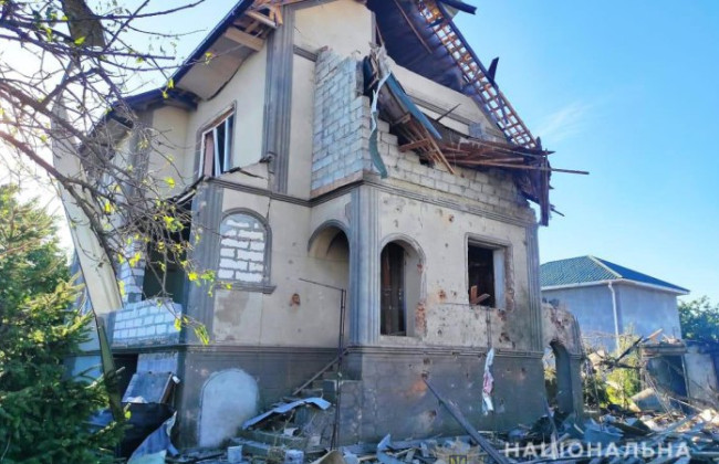 Ворог продовжує бити по Миколаївщині: пошкоджені будинки та об’єкти цивільної інфраструктури