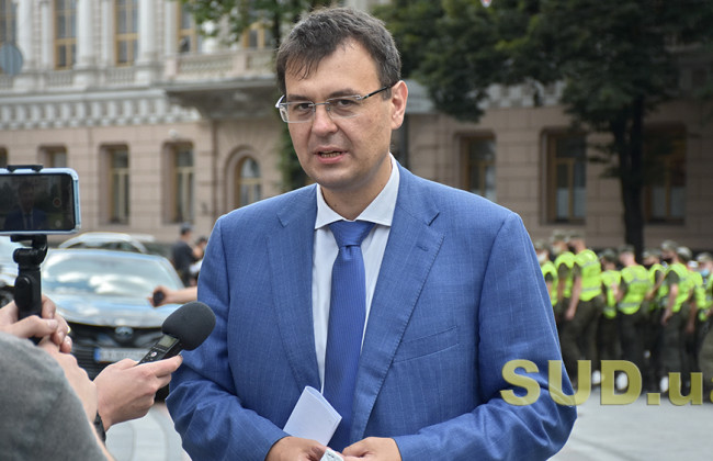 Данило Гетманцев заперечує повернення «нульового» розмитнення авто