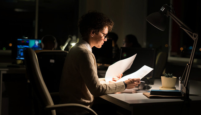 Рада розблокувала підписання закону, який передбачає роботу працівників в нічний час та звільнення за ініціативою роботодавця