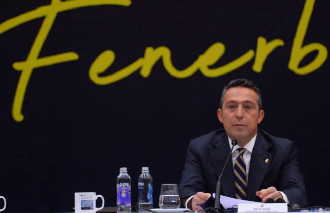 Президент «Фенербахче» після скандалу на матчі: Не будемо просити вибачення в України