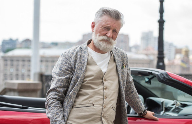 Український актор Станіслав Боклан розповів, як окупанти знищили його квартиру в Маріуполі й вбили колег