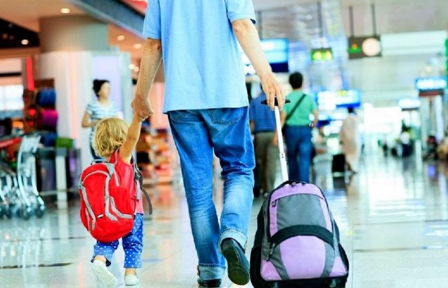 Правила выезда детей за границу, и можно ли запретить вывезти ребенка другому родителю