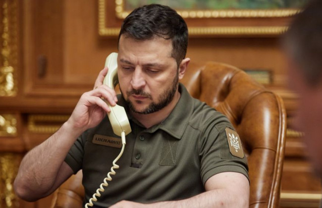 Зеленський провів телефонну розмову з генсеком НАТО: деталі
