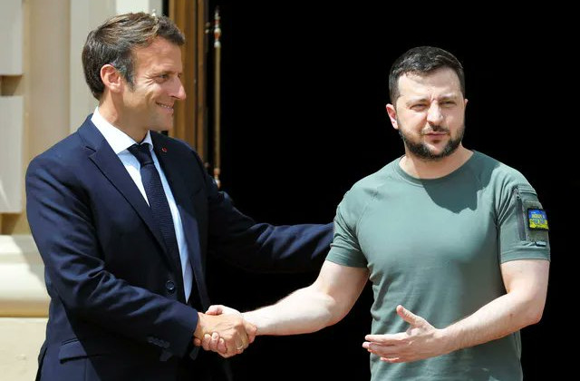 Зеленський попросив Макрона розблокувати макрофін від ЄС у €9 млрд