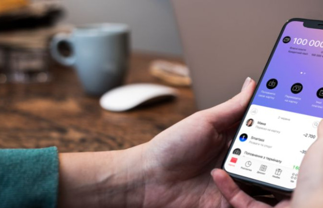 Monobank разрешил покупать валюту в приложении, но есть лимит