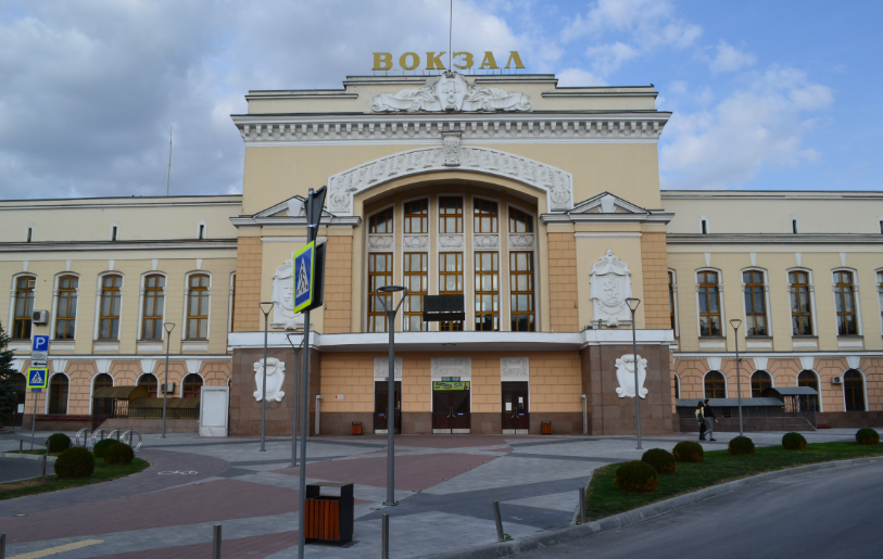 У Тернополі терміново евакуюють людей з залізничного вокзалу та універмагу: причина