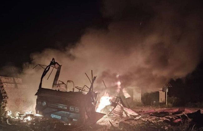 Окупанти випустили 40 снарядів по Нікополю: фото наслідків