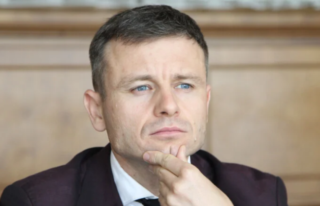 Міністр фінансів заявив, що помилково допомогу 6500 грн отримали 25,5 тисяч чиновників – тепер треба повертати