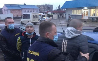 Видавали себе за родичів та просили гроші: на Харківщині судитимуть небезпечних шахраїв