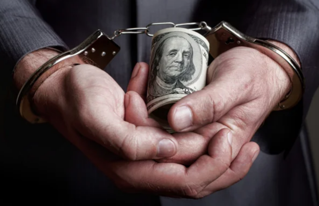 Подстрекательство к предоставлению неправомерной выгоды: перед судом предстанет заместитель начальника отделения полиции