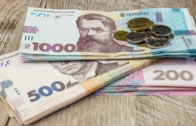 Українці можуть отримати нові виплати через війну: названо умови для отримання 6600 гривень
