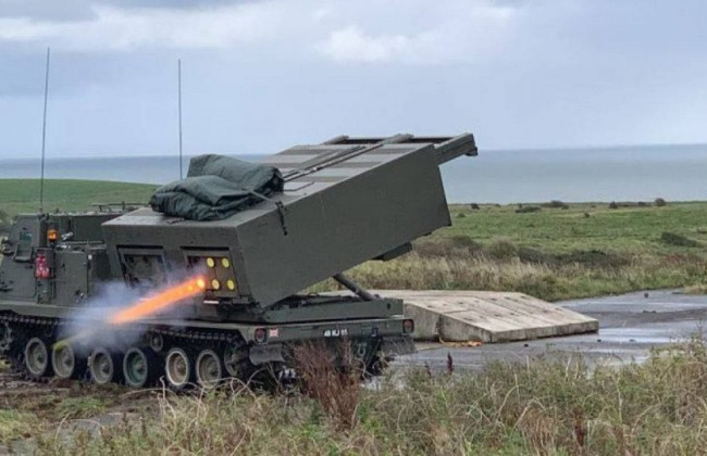 Украина получила новые системы РСЗО M270, – Резников