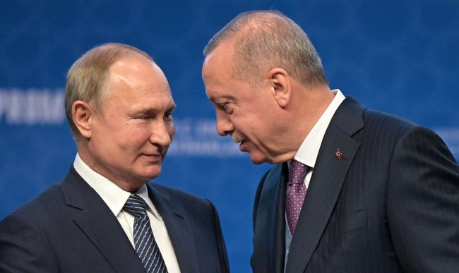 Туреччина продовжує активно торгувати з РФ, незважаючи на санкції, — Bloomberg