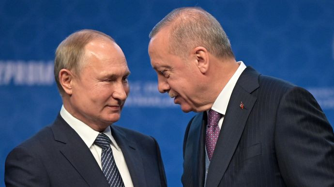 Туреччина продовжує активно торгувати з РФ, незважаючи на санкції, — Bloomberg