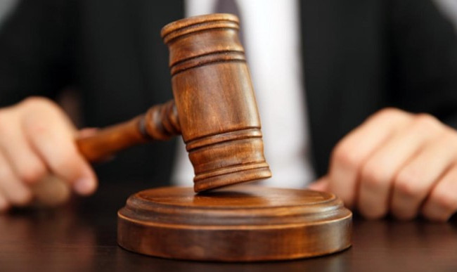 Суд покарав чоловіка за незаконне добування корисних копалин з ріки Лімниця на Івано-Франківщині