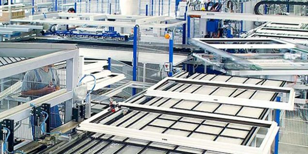 Назревает дефицит: в Украине резко упало производство окон