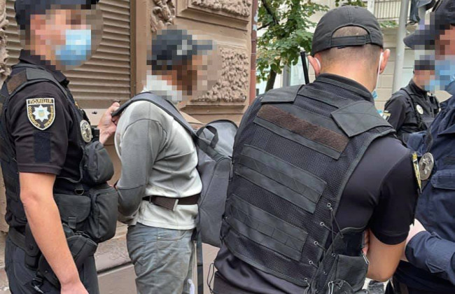 Пытался поджечь помещение Офиса омбудсмена и Кассационного уголовного суда: мужчине определили наказание