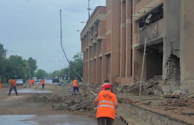 Окупанти обстріляли університет у Миколаєві: подробиці та фото