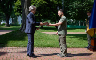 Зеленський прийняв вірчі грамоти у послів Киргизстану, Румунії, Бельгії та Іспанії